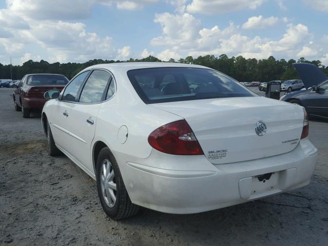 2G4WD582961296033 - 2006 BUICK LACROSSE C WHITE photo 3