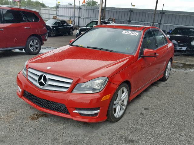 WDDGF4HB6DR256662 - 2013 MERCEDES-BENZ C 250 RED photo 2