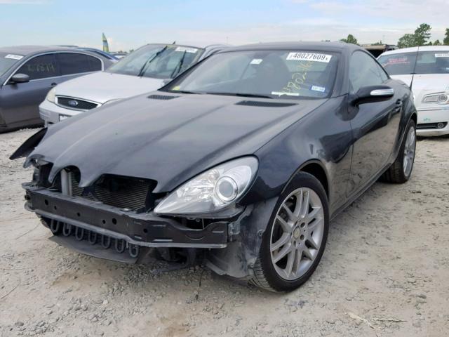 WDBWK54F58F181555 - 2008 MERCEDES-BENZ SLK 280 BLACK photo 2