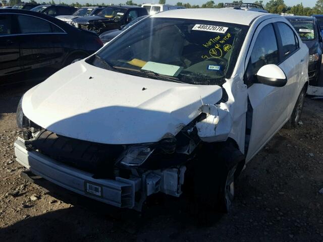 1G1JB5SH1H4174364 - 2017 CHEVROLET SONIC LS 白色 照片 2