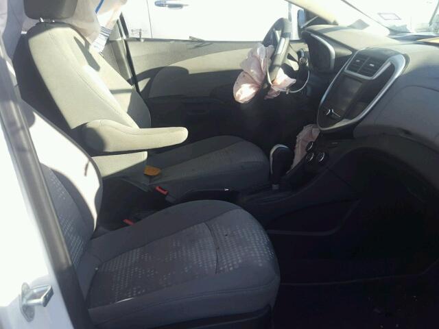 1G1JB5SH1H4174364 - 2017 CHEVROLET SONIC LS 白色 照片 5