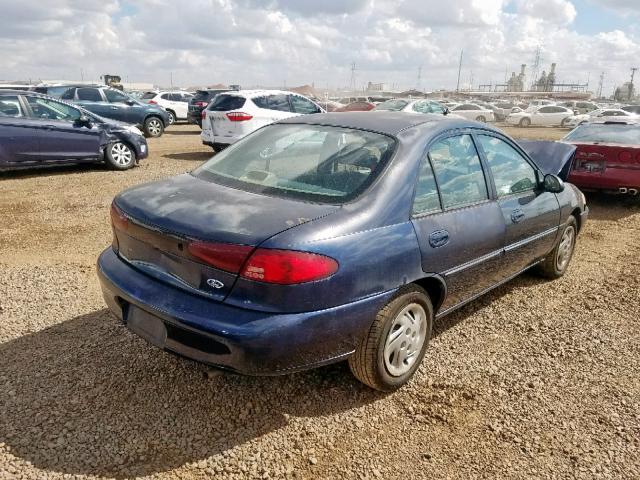 3FAFP13P5YR166892 - 2000 FORD ESCORT BLUE photo 4