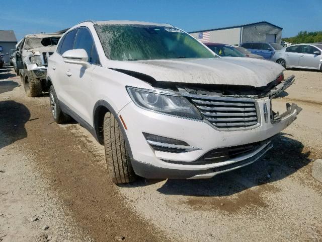 5LMCJ2A98FUJ21145 - 2015 LINCOLN MKC WHITE photo 1