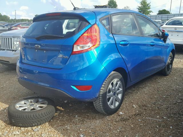 3FADP4EJ1CM158604 - 2012 FORD FIESTA SE BLUE photo 4