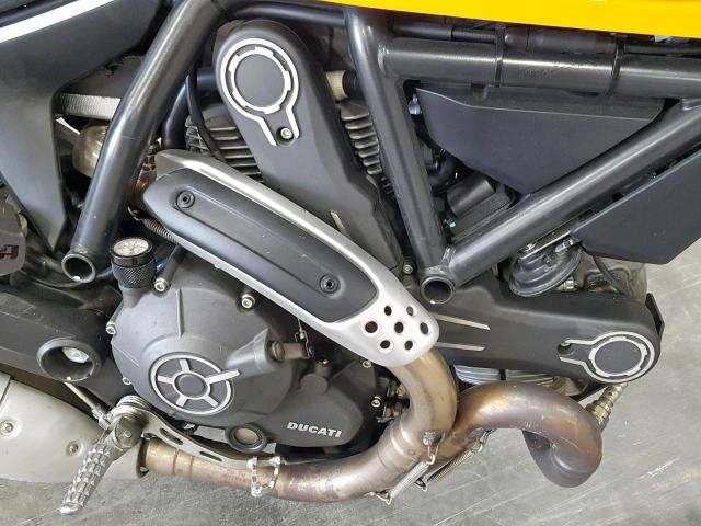 ML015ANM7FT002567 - 2015 DUCATI SCRAMBLER YELLOW photo 7