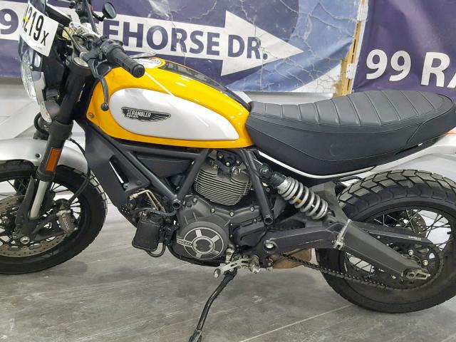 ML015ANM7FT002567 - 2015 DUCATI SCRAMBLER YELLOW photo 9