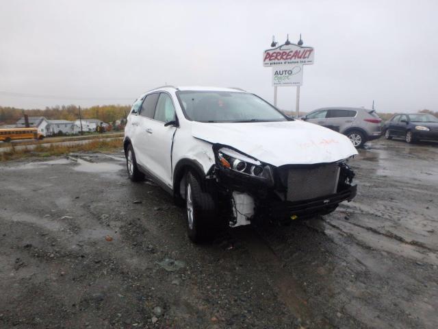 5XYPGDA30JG343526 - 2018 KIA SORENTO LX WHITE photo 6