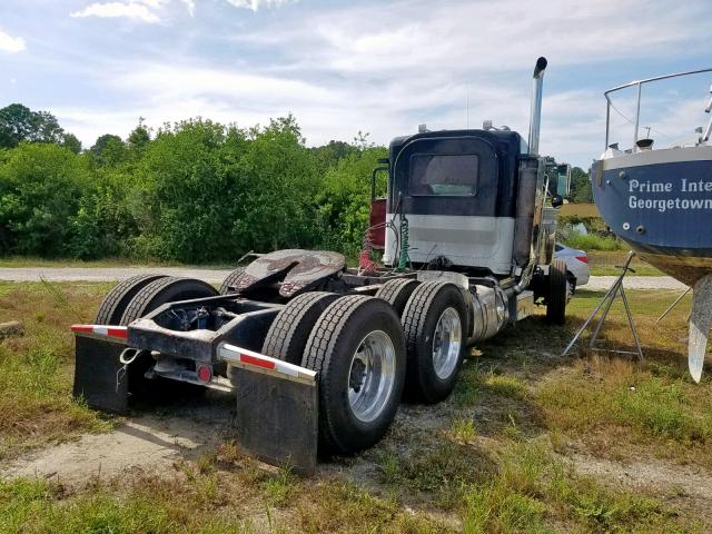 1XP5D49X62D583198 - 2002 PETERBILT 379 BLACK photo 4