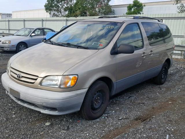 4T3ZF13C13U539910 - 2003 TOYOTA SIENNA LE BEIGE photo 2