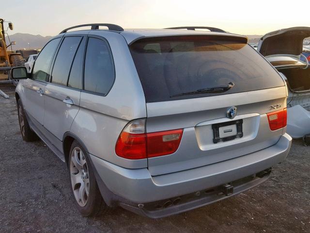 5UXFB33552LH30390 - 2002 BMW X5 4.4I SILVER photo 3