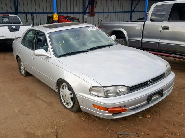 4T1VK13E2NU036278 - 1992 TOYOTA CAMRY XLE SILVER photo 1