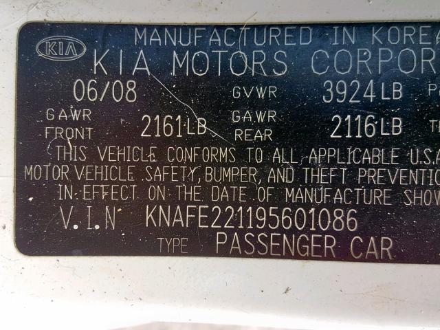 KNAFE221195601086 - 2009 KIA SPECTRA EX WHITE photo 10