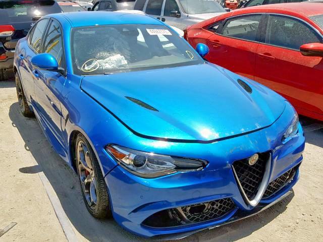 ZARFAEAV0J7576832 - 2018 ALFA ROMEO GIULIA QUA BLUE photo 1