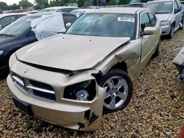 2B3CA3CV1AH144318 - 2010 DODGE CHARGER SX TAN photo 2