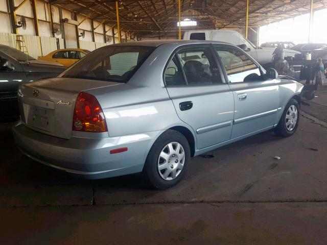 KMHCG45C55U577718 - 2005 HYUNDAI ACCENT GL BLUE photo 4