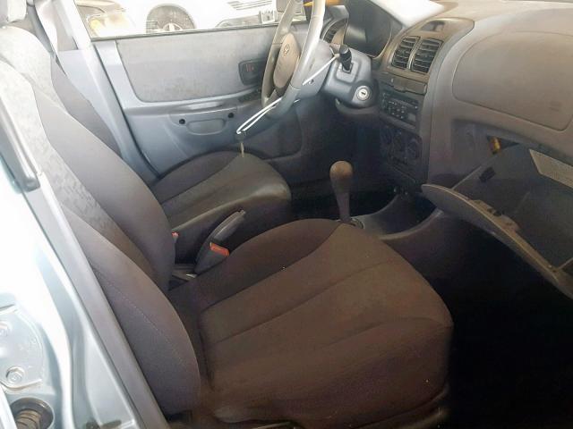 KMHCG45C55U577718 - 2005 HYUNDAI ACCENT GL BLUE photo 5