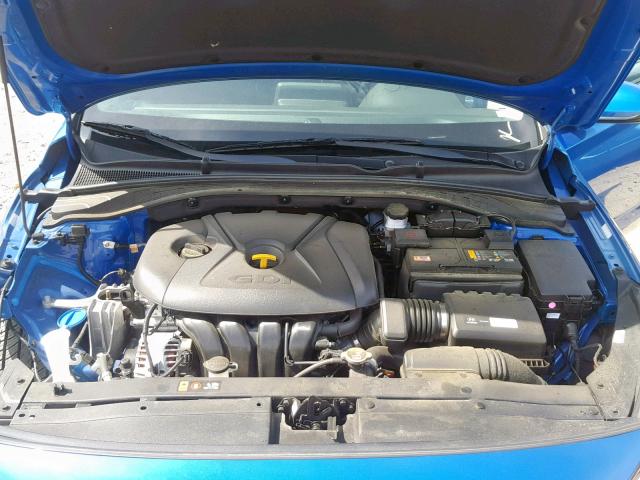 KMHH35LE6JU058246 - 2018 HYUNDAI ELANTRA GT BLUE photo 7