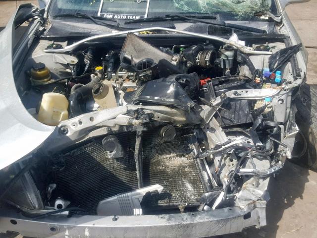 JTHBA30G245054797 - 2004 LEXUS ES 330 SILVER photo 7