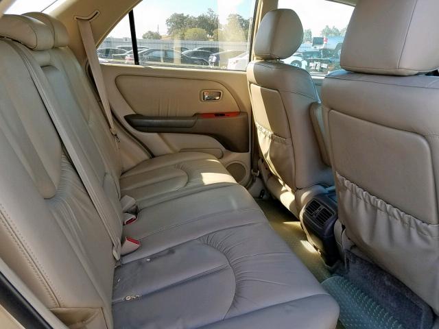 JTJHF10U920252291 - 2002 LEXUS RX 300 GOLD photo 6