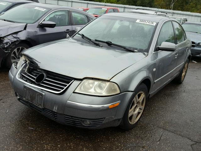 WVWTH63B22P355669 - 2002 VOLKSWAGEN PASSAT GLX GRAY photo 2