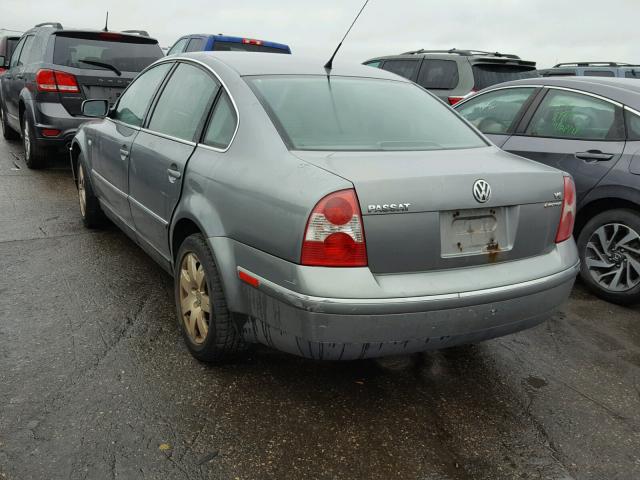 WVWTH63B22P355669 - 2002 VOLKSWAGEN PASSAT GLX GRAY photo 3