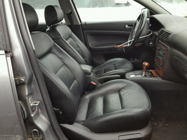 WVWTH63B22P355669 - 2002 VOLKSWAGEN PASSAT GLX GRAY photo 5