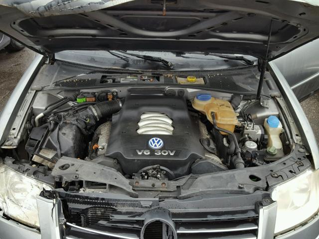 WVWTH63B22P355669 - 2002 VOLKSWAGEN PASSAT GLX GRAY photo 7