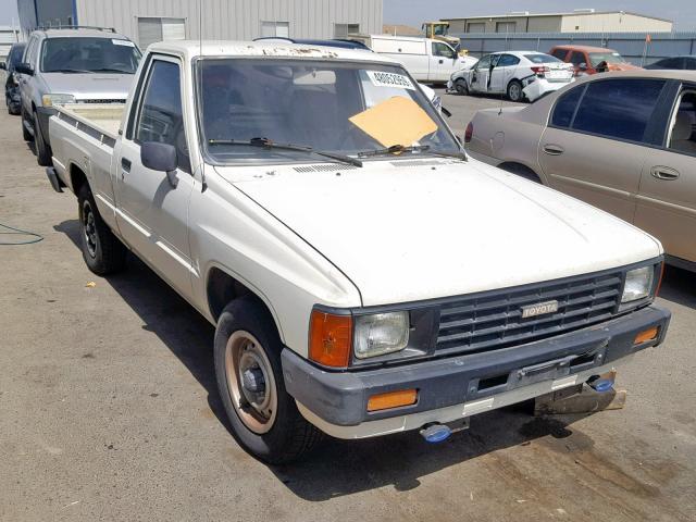 JT4RN50R1E0035335 - 1984 TOYOTA PICKUP 1/2 WHITE photo 1