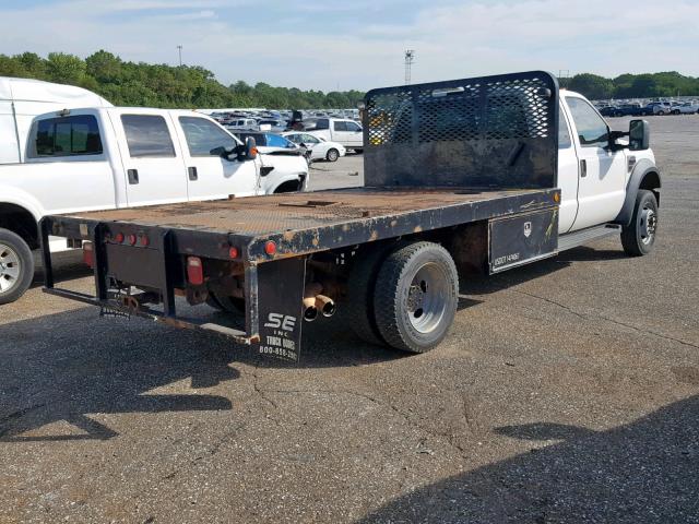 1FDAX56R18EC15044 - 2008 FORD F550 SUPER WHITE photo 4