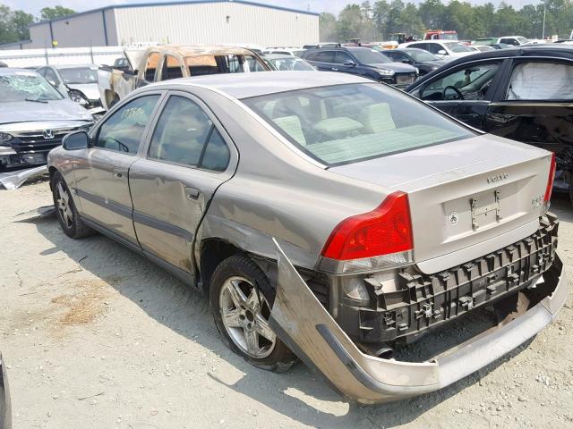 YV1RS58D622188952 - 2002 VOLVO S60 2.4T GOLD photo 3