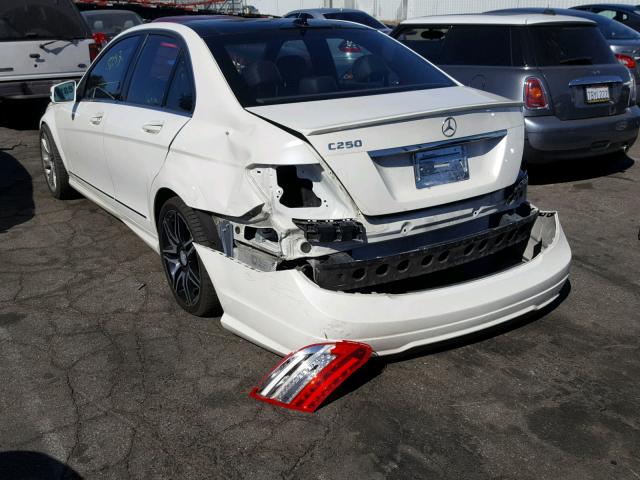 WDDGF4HB9DR248071 - 2013 MERCEDES-BENZ C 250 WHITE photo 3