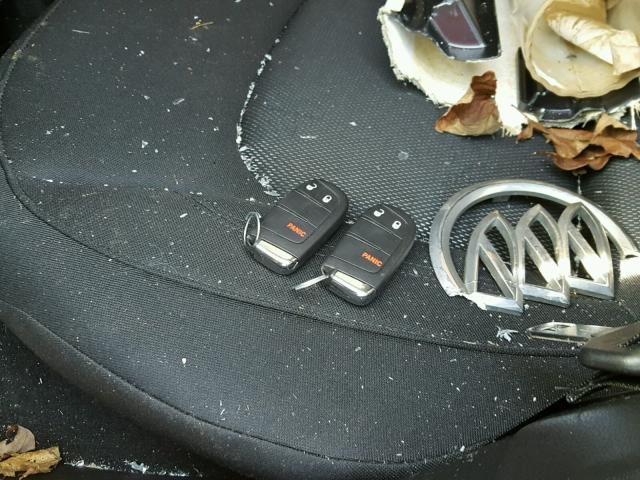 ZACCJBAB5HPG12660 - 2017 JEEP RENEGADE S შავი ფოტო 9