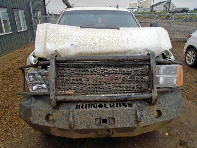 1GT424EG0DF167163 - 2013 GMC SIERRA K35 WHITE photo 7