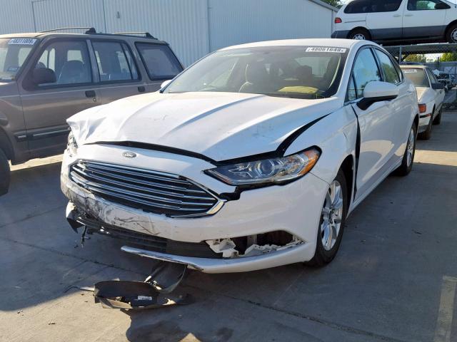 3FA6P0G71HR207667 - 2017 FORD FUSION S WHITE photo 2