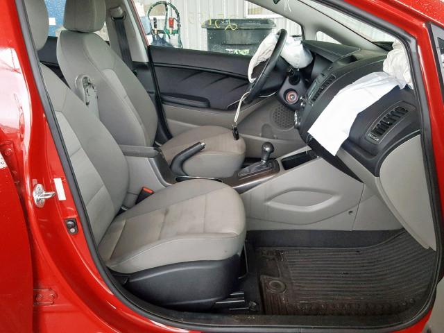 KNAFX4A81G5473708 - 2016 KIA FORTE EX RED photo 5