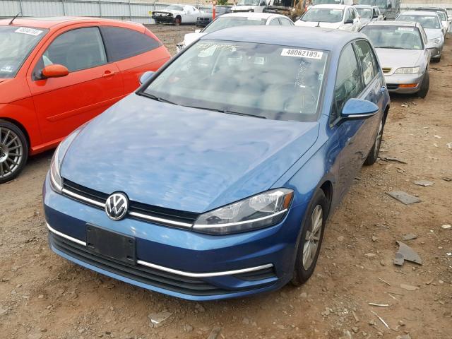 3VWG17AU5JM266633 - 2018 VOLKSWAGEN GOLF S BLUE photo 2