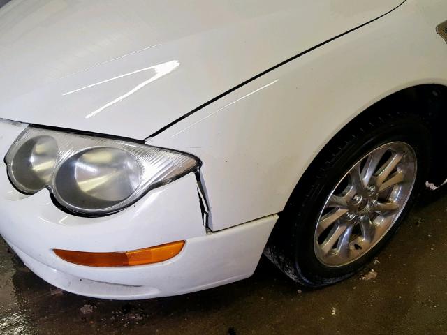 2C3HE66GXXH234717 - 1999 CHRYSLER 300M WHITE photo 9