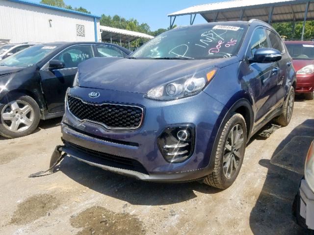 KNDPN3AC5J7390662 - 2018 KIA SPORTAGE E BLUE photo 2