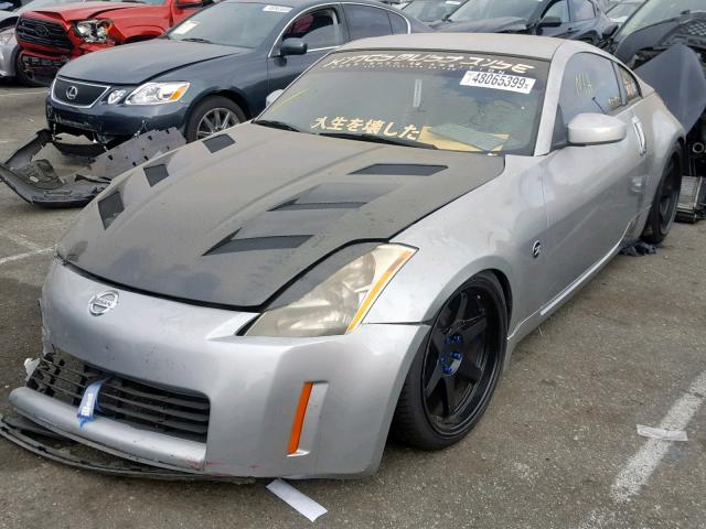 JN1AZ34D23T113561 - 2003 NISSAN 350Z COUPE SILVER photo 2