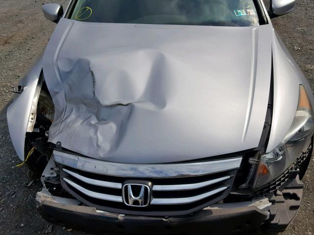 1HGCP3F87BA014757 - 2011 HONDA ACCORD EXL SILVER photo 7