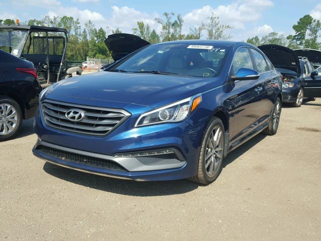 5NPE34AB8FH133640 - 2015 HYUNDAI SONATA SPO BLUE photo 2