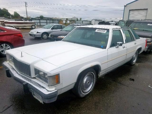 1MEBP95F6FZ615581 - 1985 MERCURY GRAND MARQ WHITE photo 2