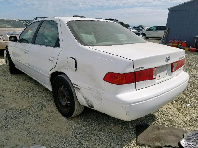 JT2BF22K6Y0251966 - 2000 TOYOTA CAMRY CE WHITE photo 3