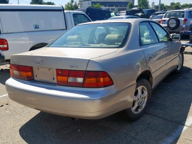 JT8BF28G8W0107518 - 1998 LEXUS ES 300 TAN photo 4