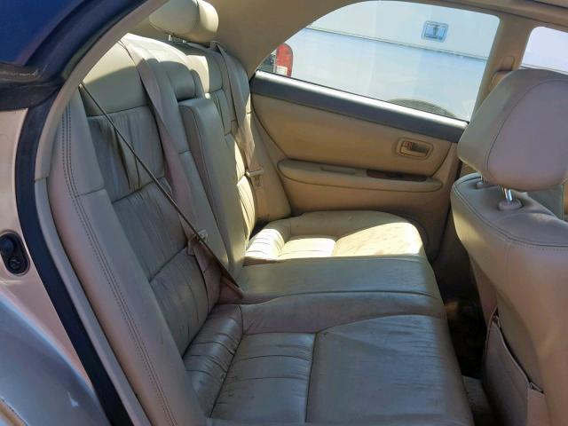 JT8BF28G8W0107518 - 1998 LEXUS ES 300 TAN photo 6