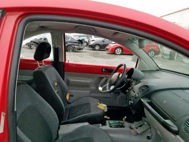 3VWCC21C3XM401846 - 1999 VOLKSWAGEN NEW BEETLE წითელი ფოტო 5