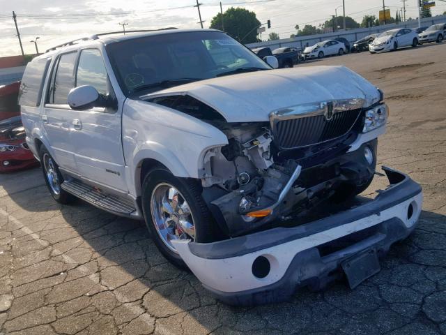 5LMEU27RX2LJ08405 - 2002 LINCOLN NAVIGATOR WHITE photo 1