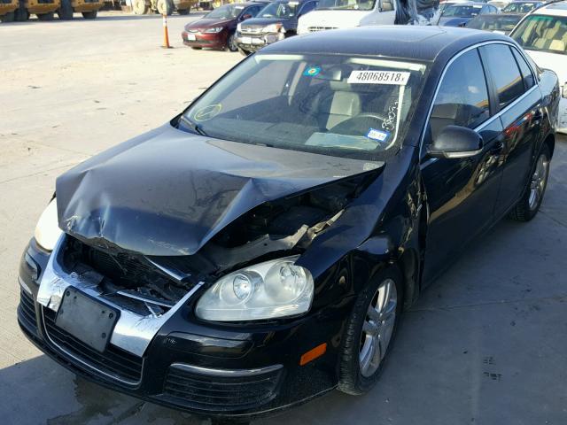 3VWEG71K17M148138 - 2007 VOLKSWAGEN JETTA WOLF BLACK photo 2