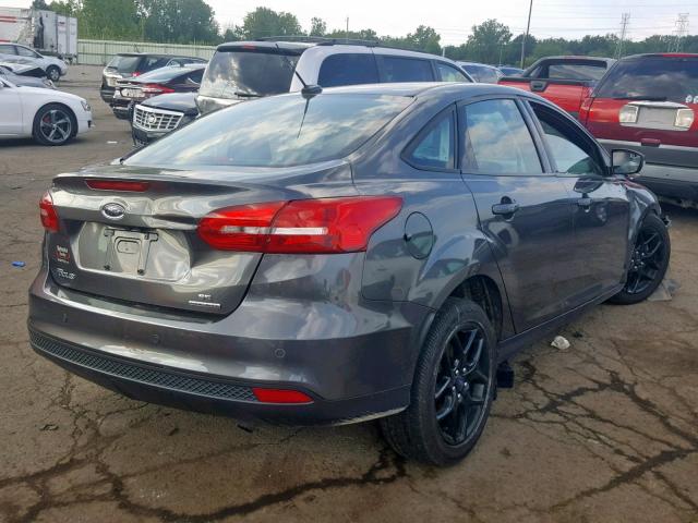 1FADP3F20GL404194 - 2016 FORD FOCUS SE GRAY photo 4