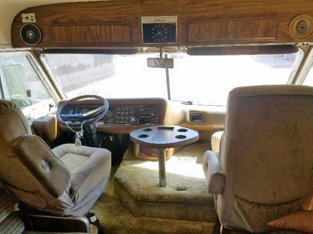 M50DA7J024955 - 1978 DODGE MOTORHOME TWO TONE photo 5